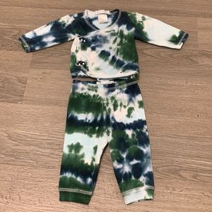 Baby Steps Tie-Dye set with car buttons - newborn
